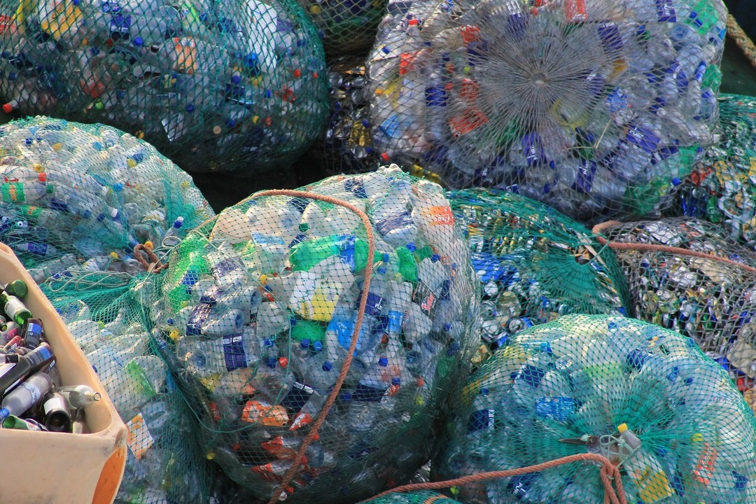 New article by Ignasi Puig (ENT) on plastics and extended producer responsibility
