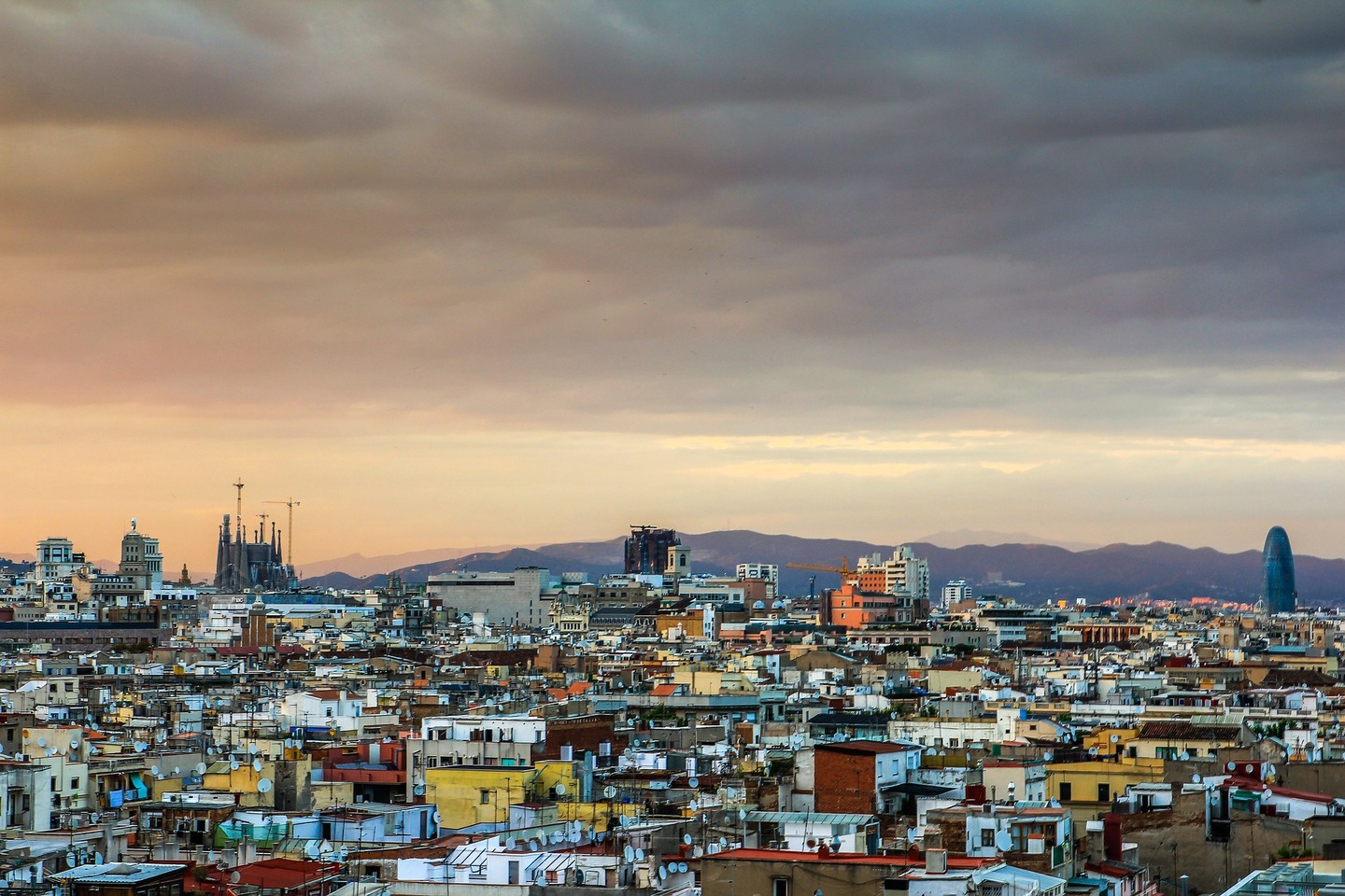 Gran repercusión mediática del Anuario de la contaminación en Barcelona 2020